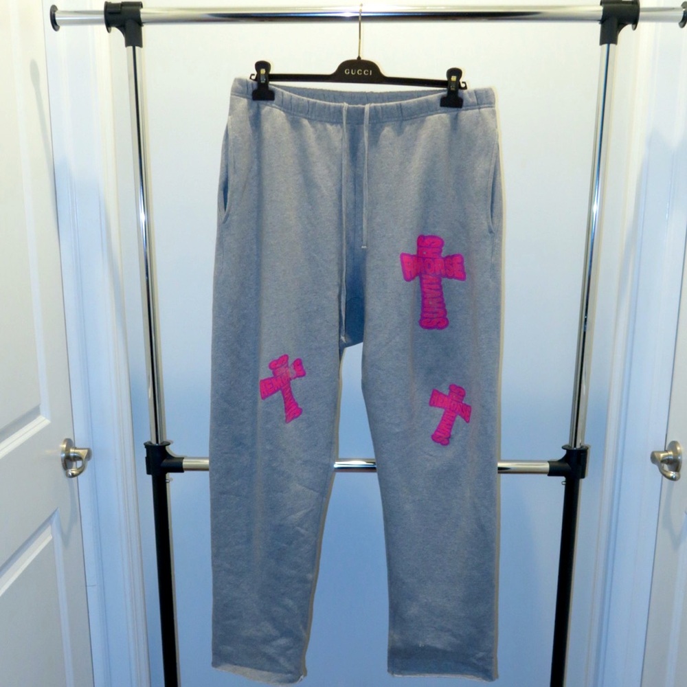 G Herbo Gray Sweatpants with Pink Accents